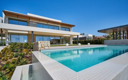 Villa de 5 dormitorios en  Benahavis