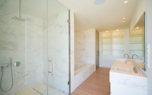 Villa de 5 dormitorios en  Benahavis