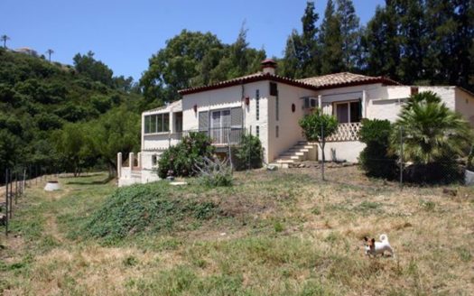 2 bedrooms Villa in Benahavis