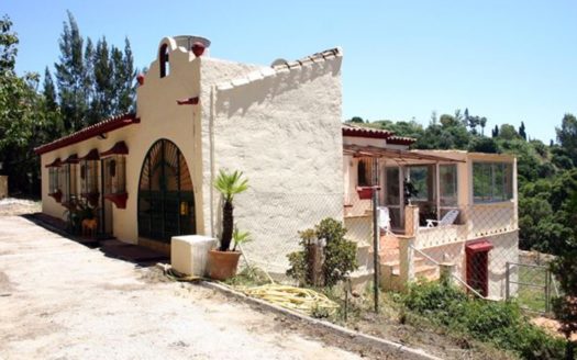 2 bedrooms Villa in Benahavis