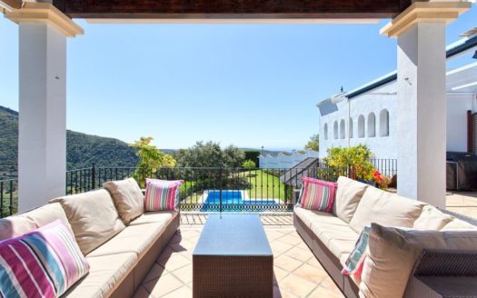 4 bedrooms Villa in Benahavis