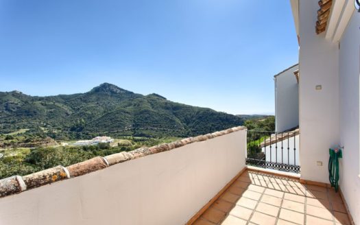 4 bedrooms Villa in Benahavis