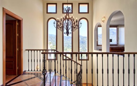 4 bedrooms Villa in Benahavis