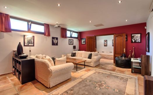 4 bedrooms Villa in Benahavis