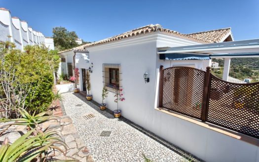 4 bedrooms Villa in Benahavis