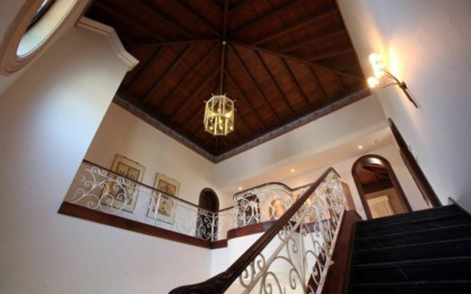 5 bedrooms Villa in Benahavis