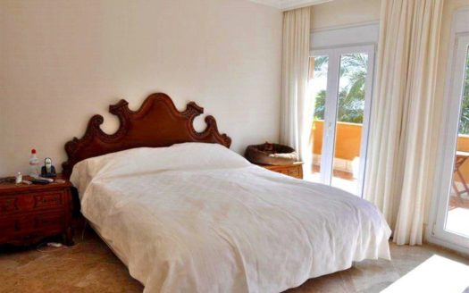 6 bedrooms Villa in Santa Clara Golf