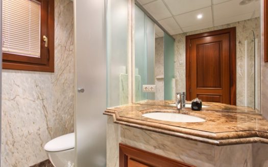 Ático de 3 dormitorios en Nueva Milla de Oro