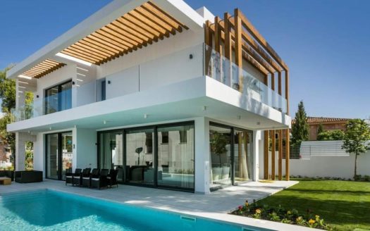4 bedrooms Villa in Nueva Milla de Oro