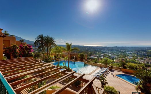 3 bedrooms Apartment in Nueva Andalucia