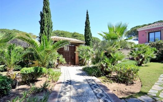 Villa de 4 dormitorios en Nueva Milla de Oro