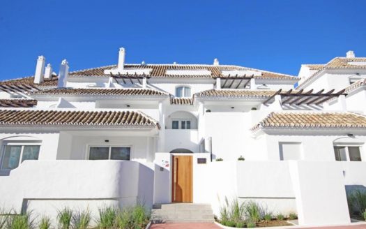 3 bedrooms Apartment in Nueva Andalucia
