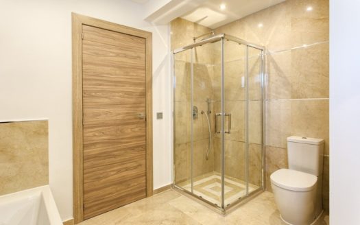 2 bedrooms Apartment in Nueva Andalucia