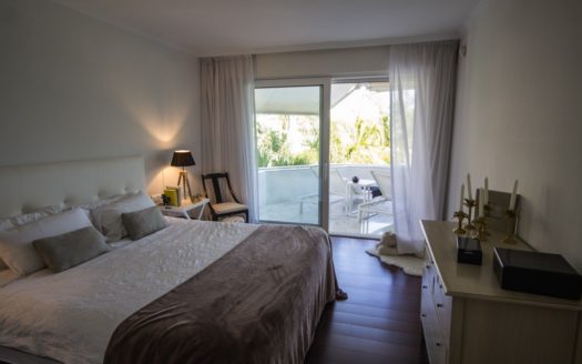 4 bedrooms Apartment in Nueva Andalucia