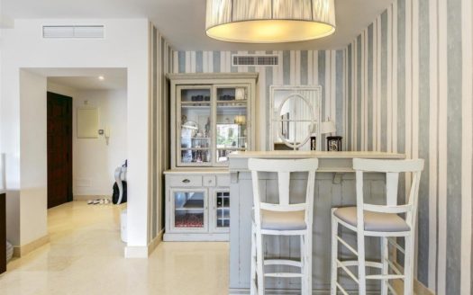 3 bedrooms Apartment in Benahavis