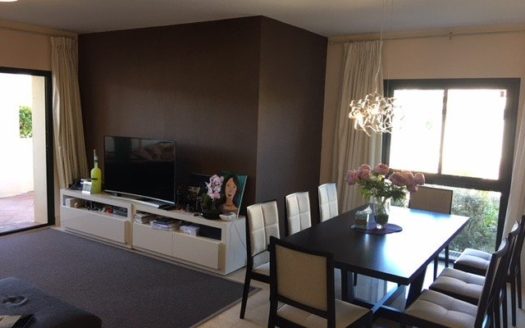 2 bedrooms Apartment in Benahavis