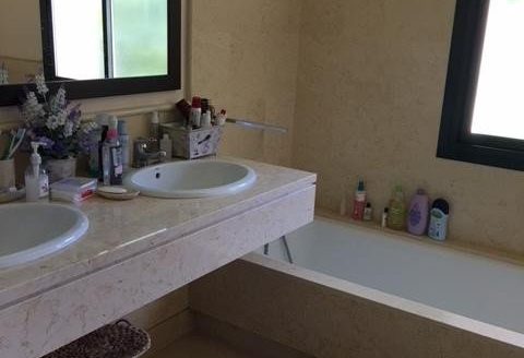 2 bedrooms Apartment in Benahavis