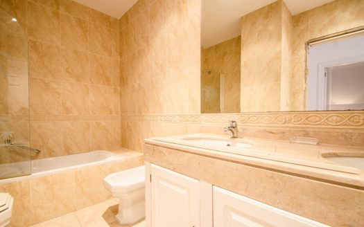 Apartamento de 2 dormitorios en Cancelada