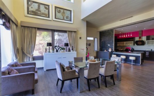 4 bedrooms Villa in La Mairena