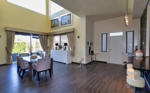 4 bedrooms Villa in La Mairena