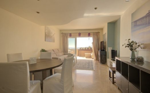 Apartamento de 2 dormitorios en Elviria