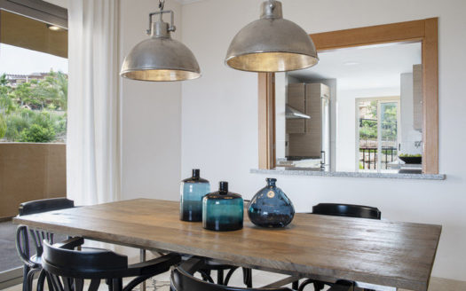 Apartamento de 2 dormitorios en Benahavis