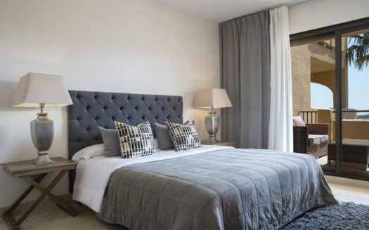 Apartamento de 2 dormitorios en Benahavis