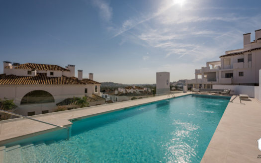 Ático de 4 dormitorios en Nueva Andalucia