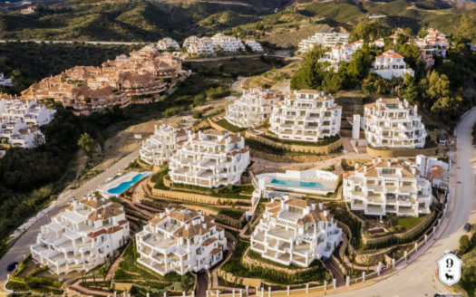 Ático de 4 dormitorios en Nueva Andalucia