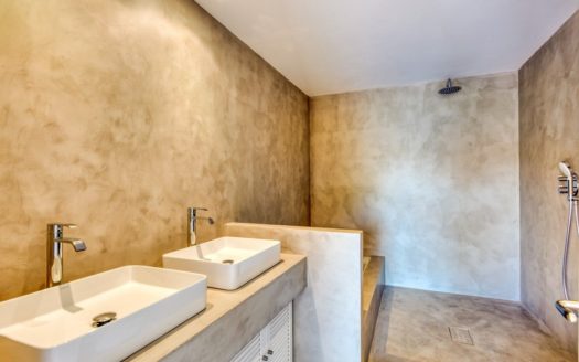 Apartamento de 2 dormitorios en  Benahavis