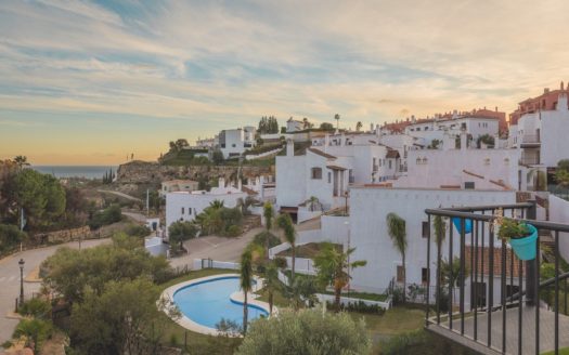 3 bedrooms Apartment in Benahavis
