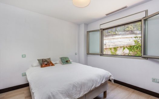 Apartamento de 2 dormitorios en  Benahavis