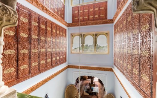 Villa de 8 dormitorios en Torrenueva