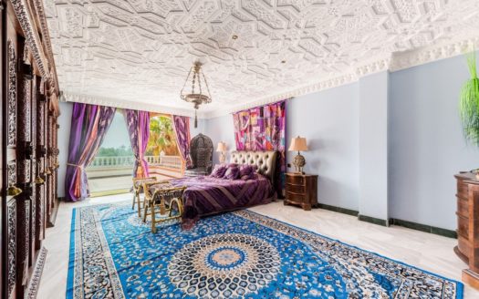 Villa de 8 dormitorios en Torrenueva