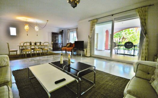 4 bedrooms Apartment in Milla de Oro