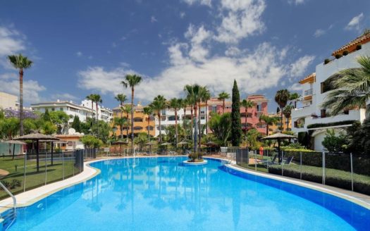 4 bedrooms Apartment in Milla de Oro