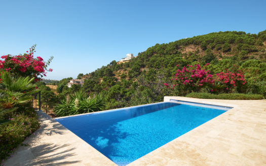 4 bedrooms Villa in Benahavis