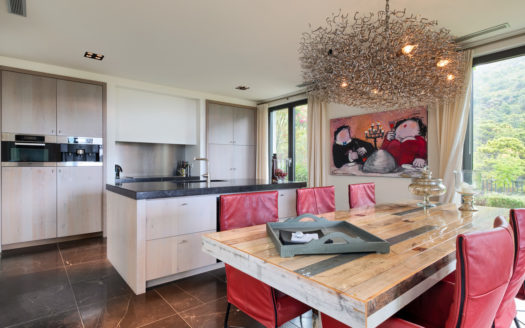 4 bedrooms Villa in Benahavis