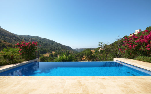 4 bedrooms Villa in Benahavis