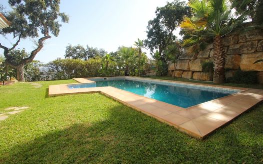 Villa de 6 dormitorios en La Mairena