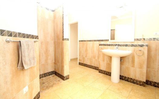 Villa de 6 dormitorios en La Mairena