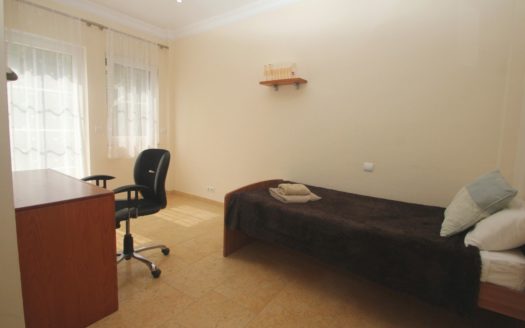 Villa de 6 dormitorios en La Mairena