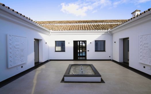 Villa de 5 dormitorios en Cancelada