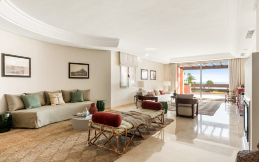 3 bedrooms Apartment in Los Monteros Playa