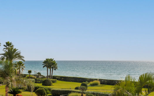 3 bedrooms Apartment in Los Monteros Playa