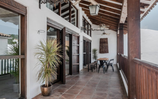 Adosado de 2 dormitorios en Benahavis