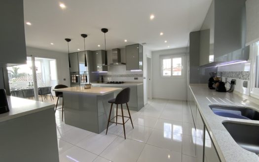 Villa de 6 dormitorios en Don Pedro