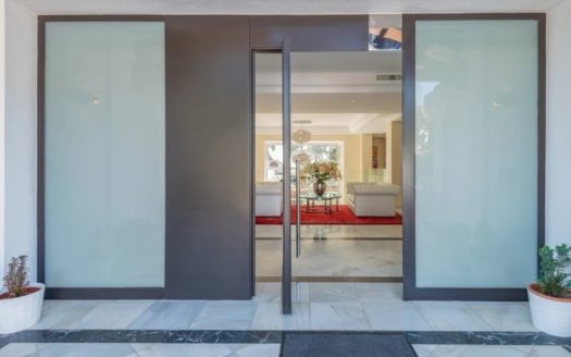 Villa de 6 dormitorios en La Mairena