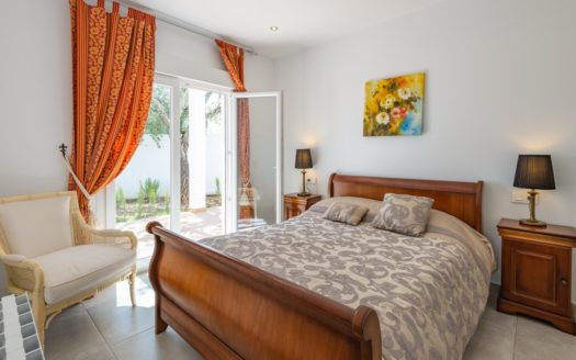 Villa de 6 dormitorios en La Mairena