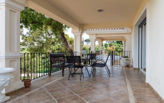 Villa de 6 dormitorios en La Mairena